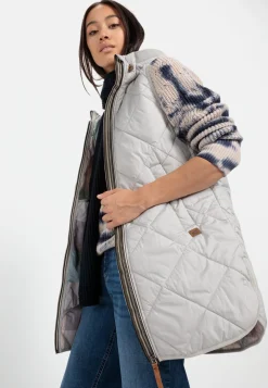 Damen Camel Active Jacken & Westen^Lange Weste mit Kapuze aus recyceltem Polyester