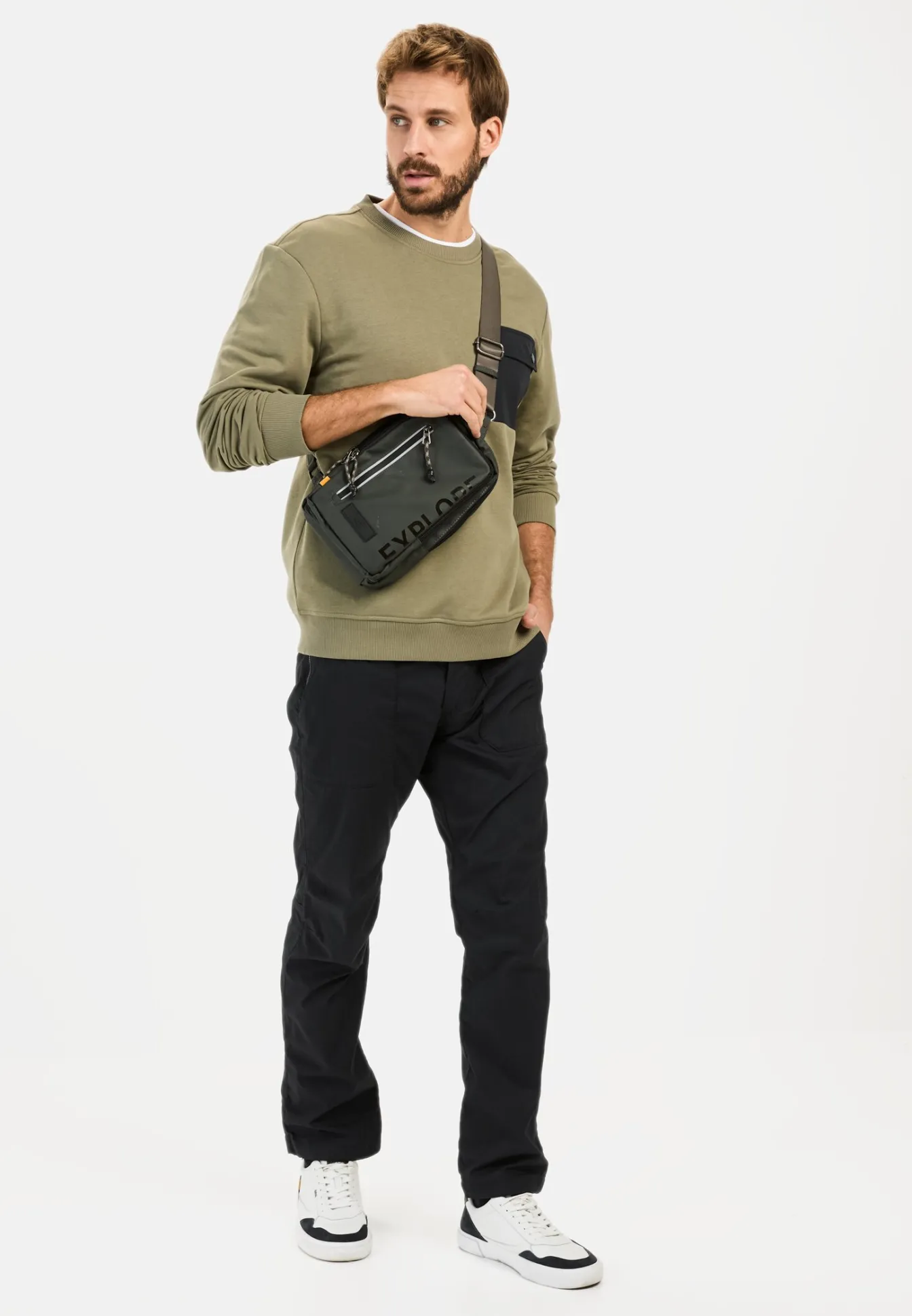 Herren Camel Active Hosen^Leichte Chino im Relaxed Fit