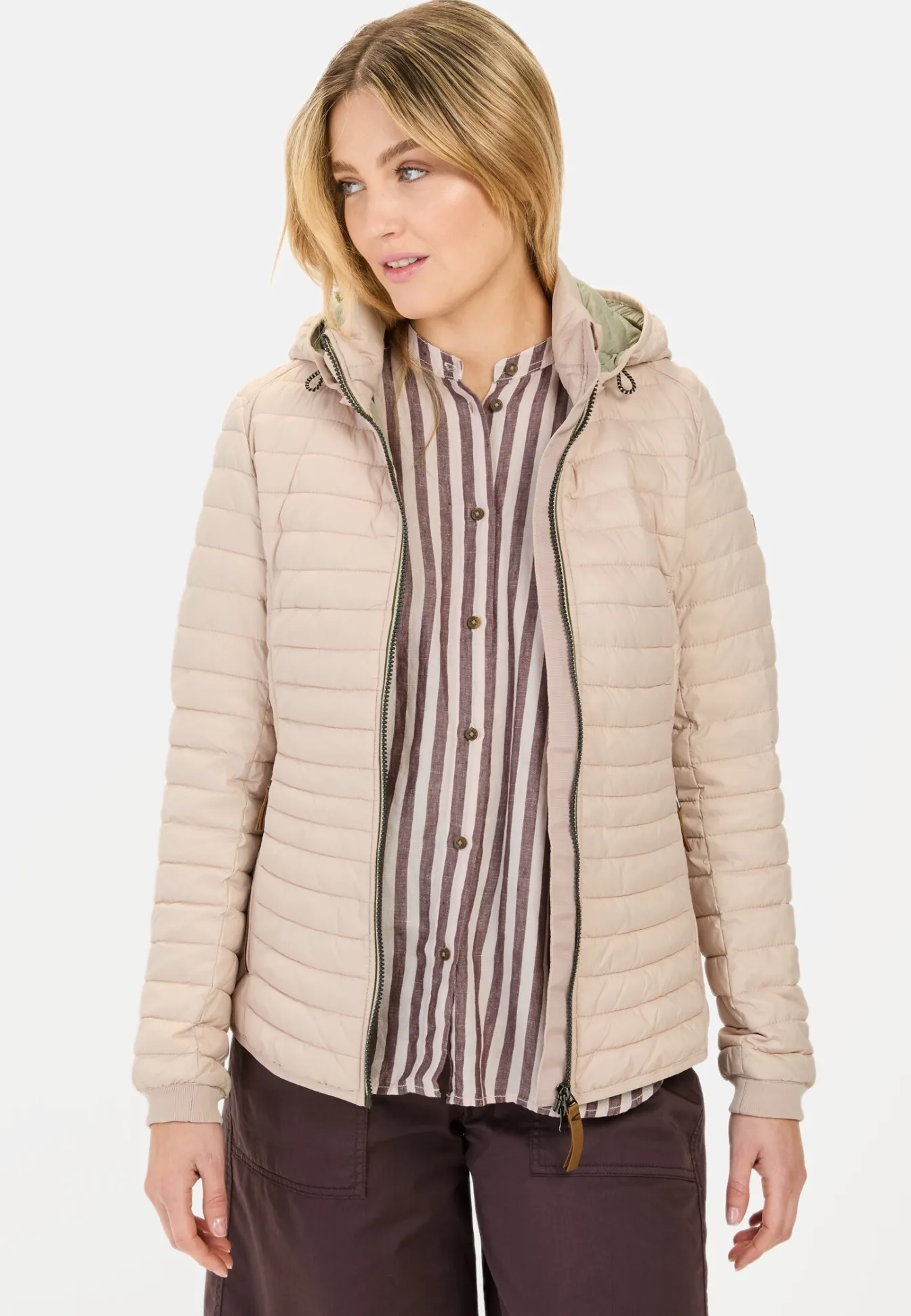 Damen Camel Active Jacken & Westen^Leichte Steppjacke aus recyceltem Polyamid