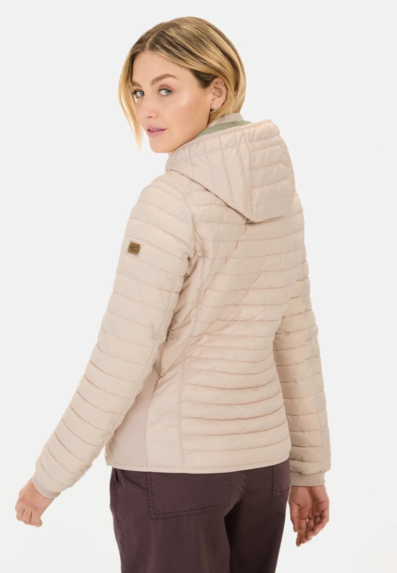 Damen Camel Active Jacken & Westen^Leichte Steppjacke aus recyceltem Polyamid