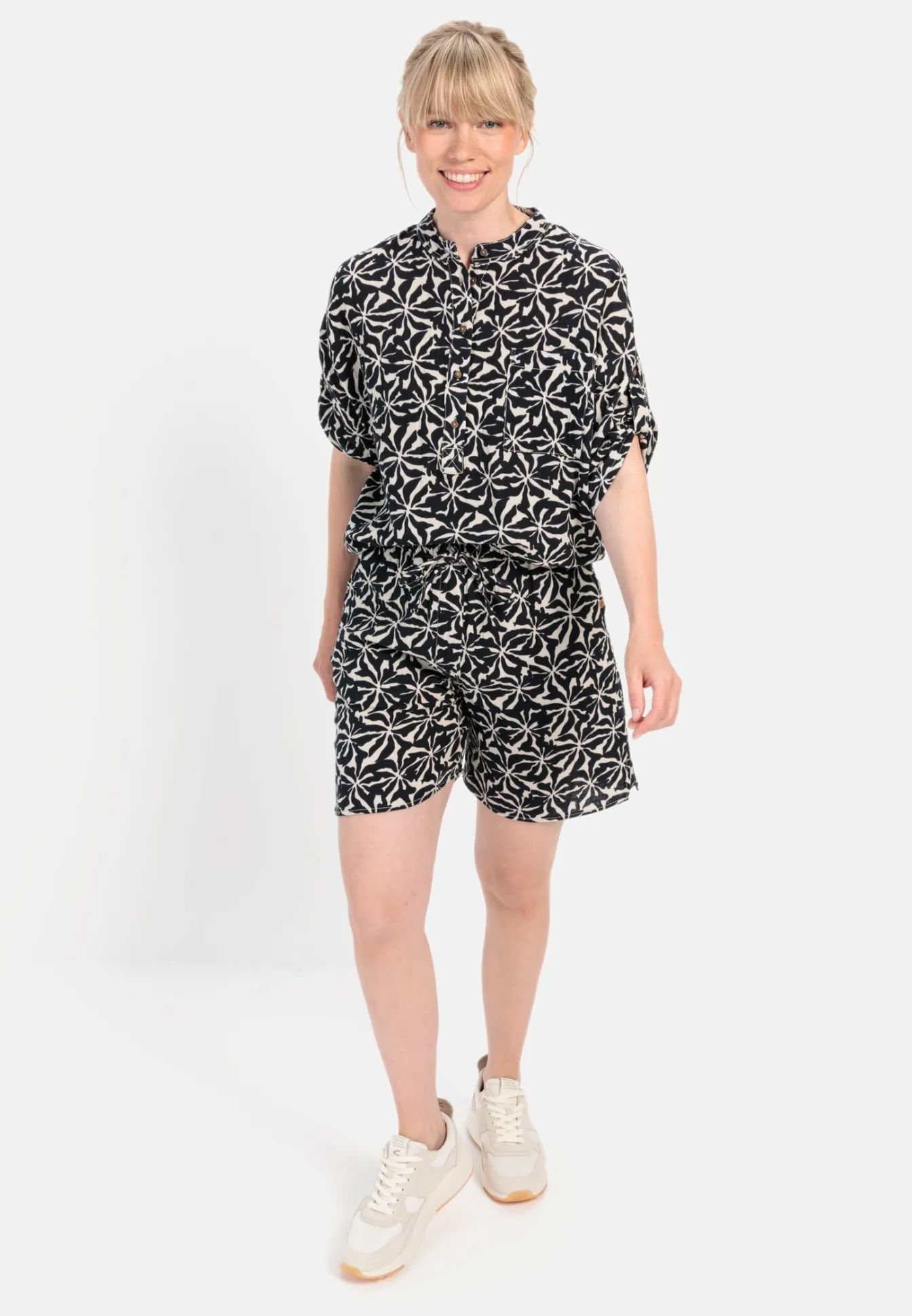 Damen Camel Active Blusen^Musselin-Schlupfbluse im Allover-Print