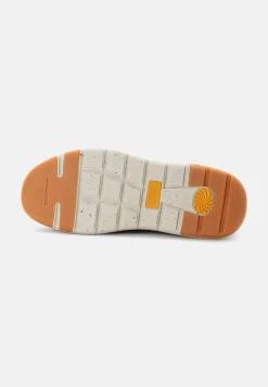 Herren Camel Active Sneaker^Sneaker aus Used Canvas und Spaltleder