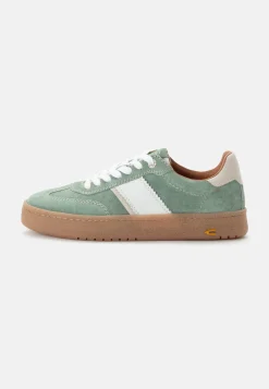 Damen Camel Active Sneaker^Sneaker aus Veloursleder