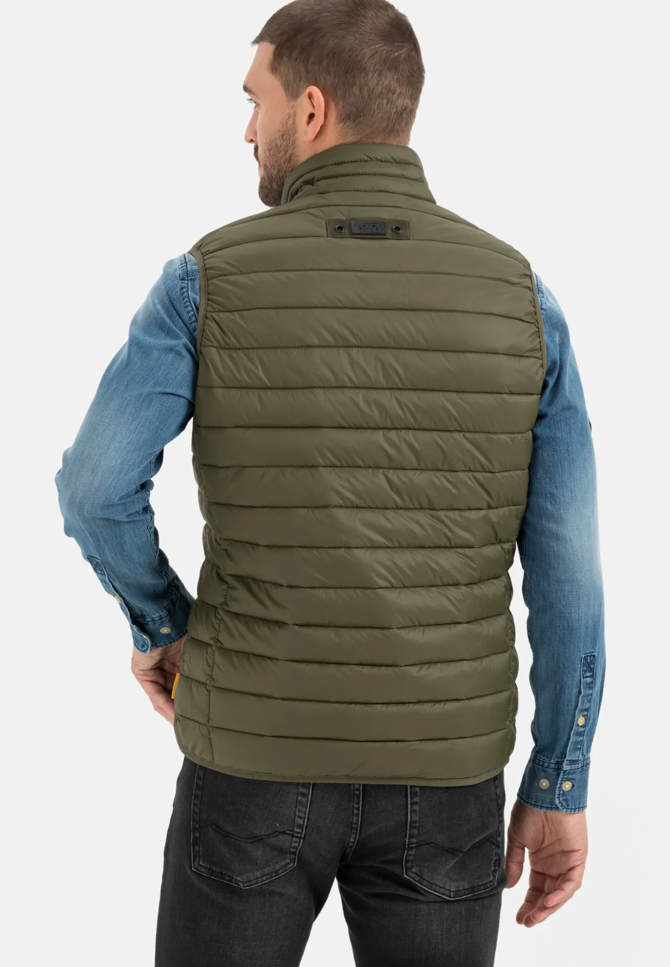 Herren Camel Active Jacken & Westen^Steppweste mit horizontaler Steppung aus recyceltem Polyester