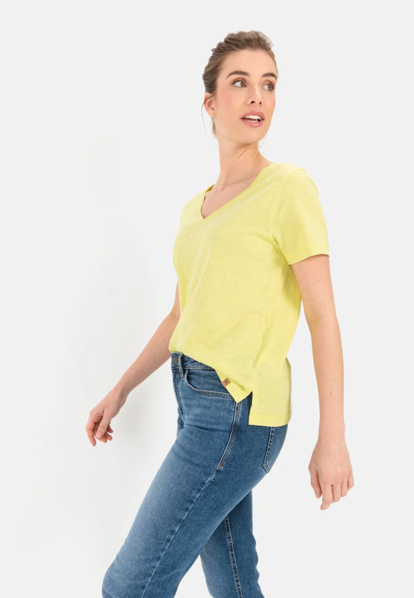 Damen Camel Active T-Shirts & Polos^V-Neck T-Shirt aus Organic Cotton